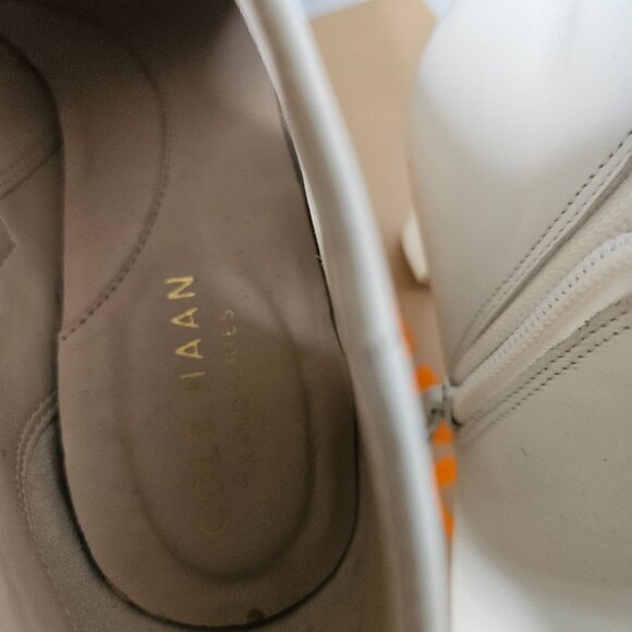COLE HAAN leather white boots women's size  5 1/2 B - Picture 11 of 16